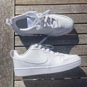Nike court low sneakers